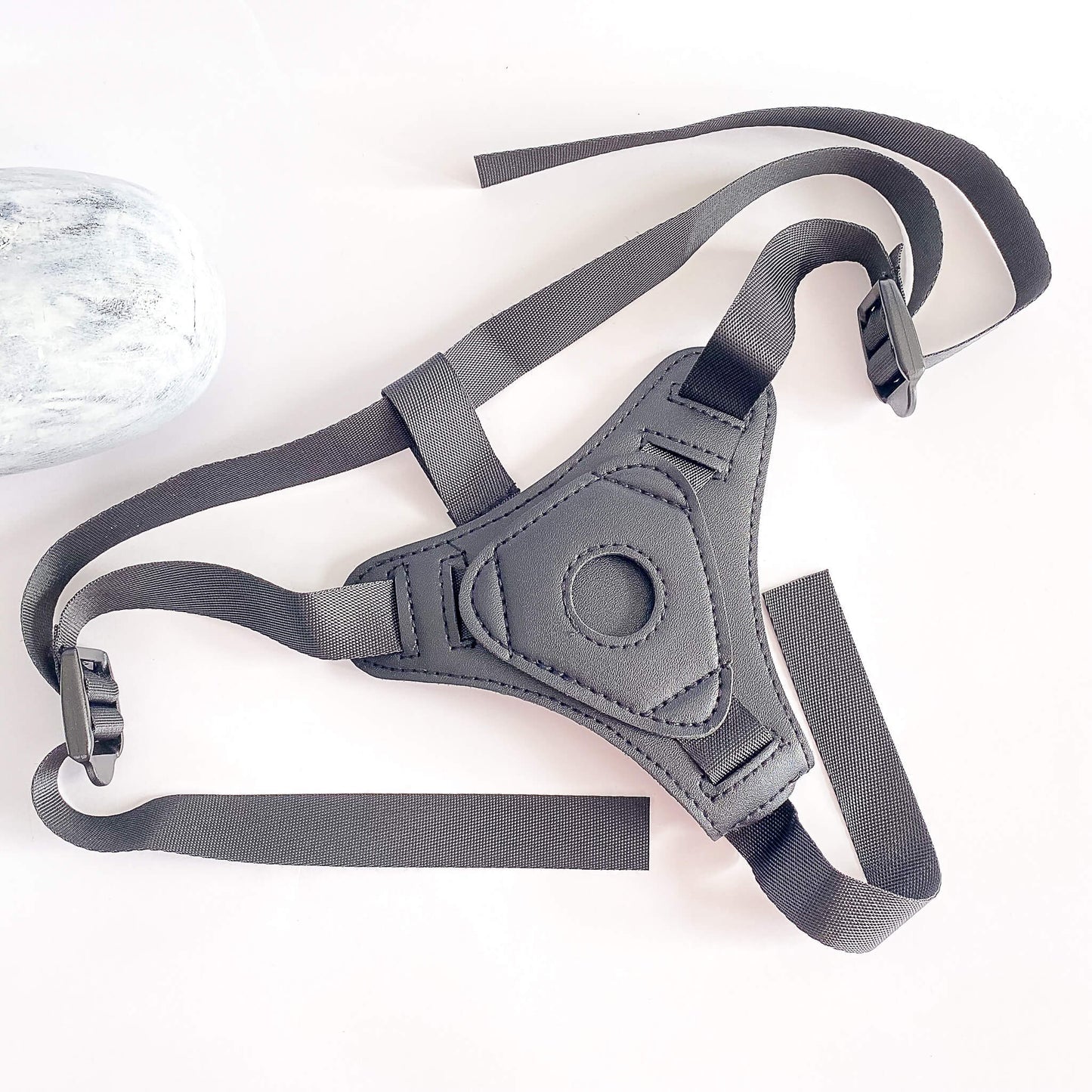 Unisex Strap-On Harness with G-Spot Dildo