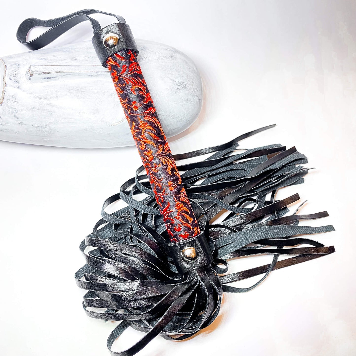Happy Torture Bondage Flogger