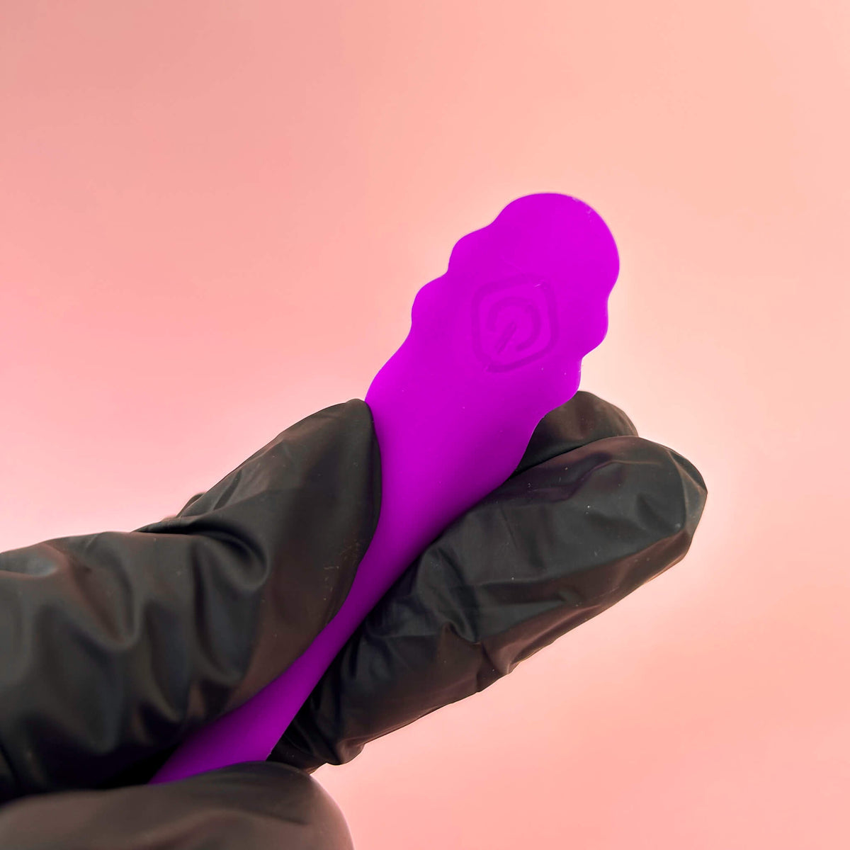 WhisperWink Long-Distance Insertable Egg Vibrator (AppControlled)