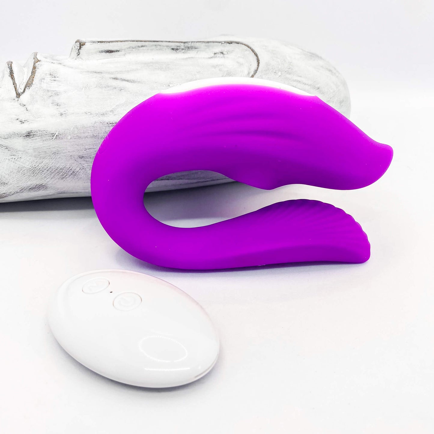 Hidden Harmony Wearable Suction Vibrator With Remote