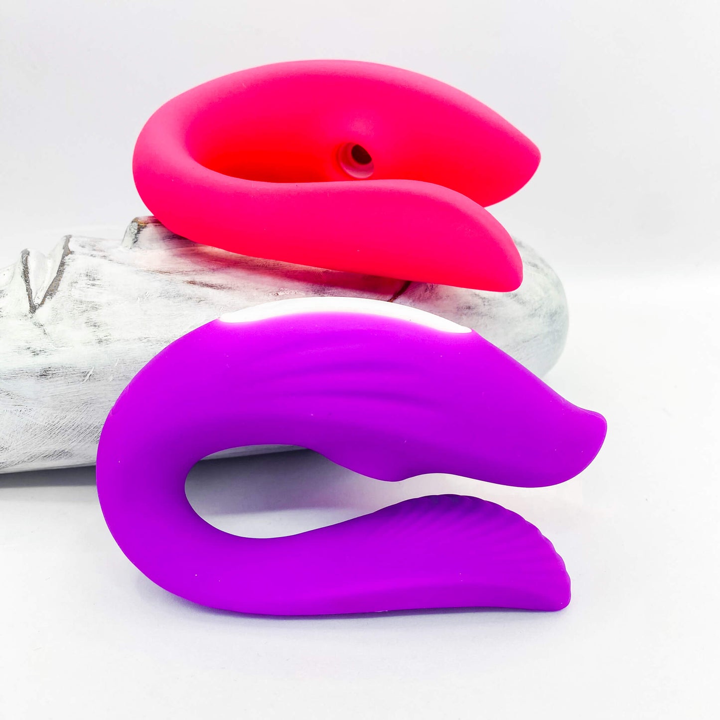 Hidden Harmony Wearable Suction Vibrator With Remote