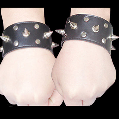 Spikey Wrist cuffs O/S