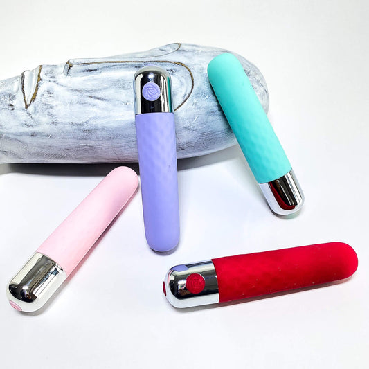 Samira Luxury Rechargeable Vibrating Bullet
