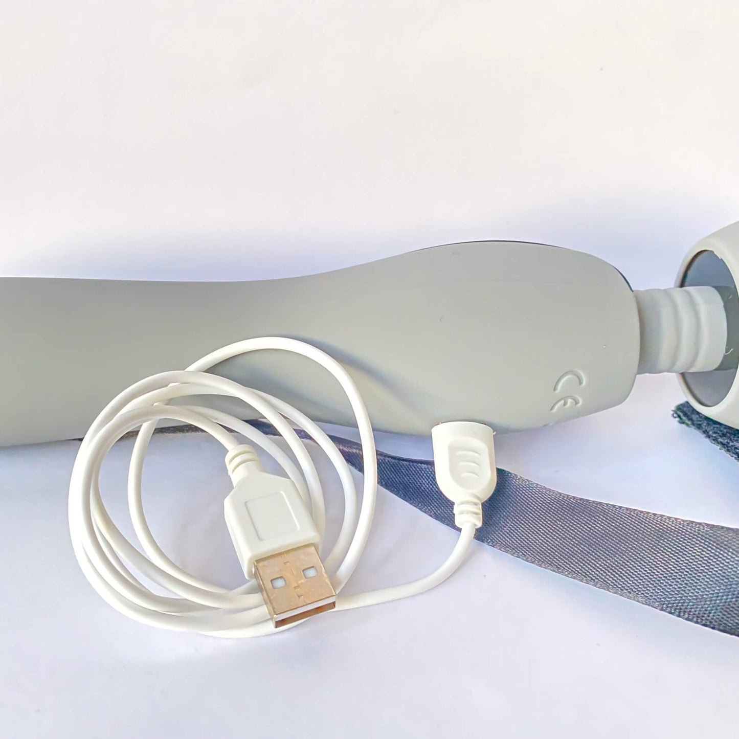 Everfun Dual Wand Vibrator with Touch Control